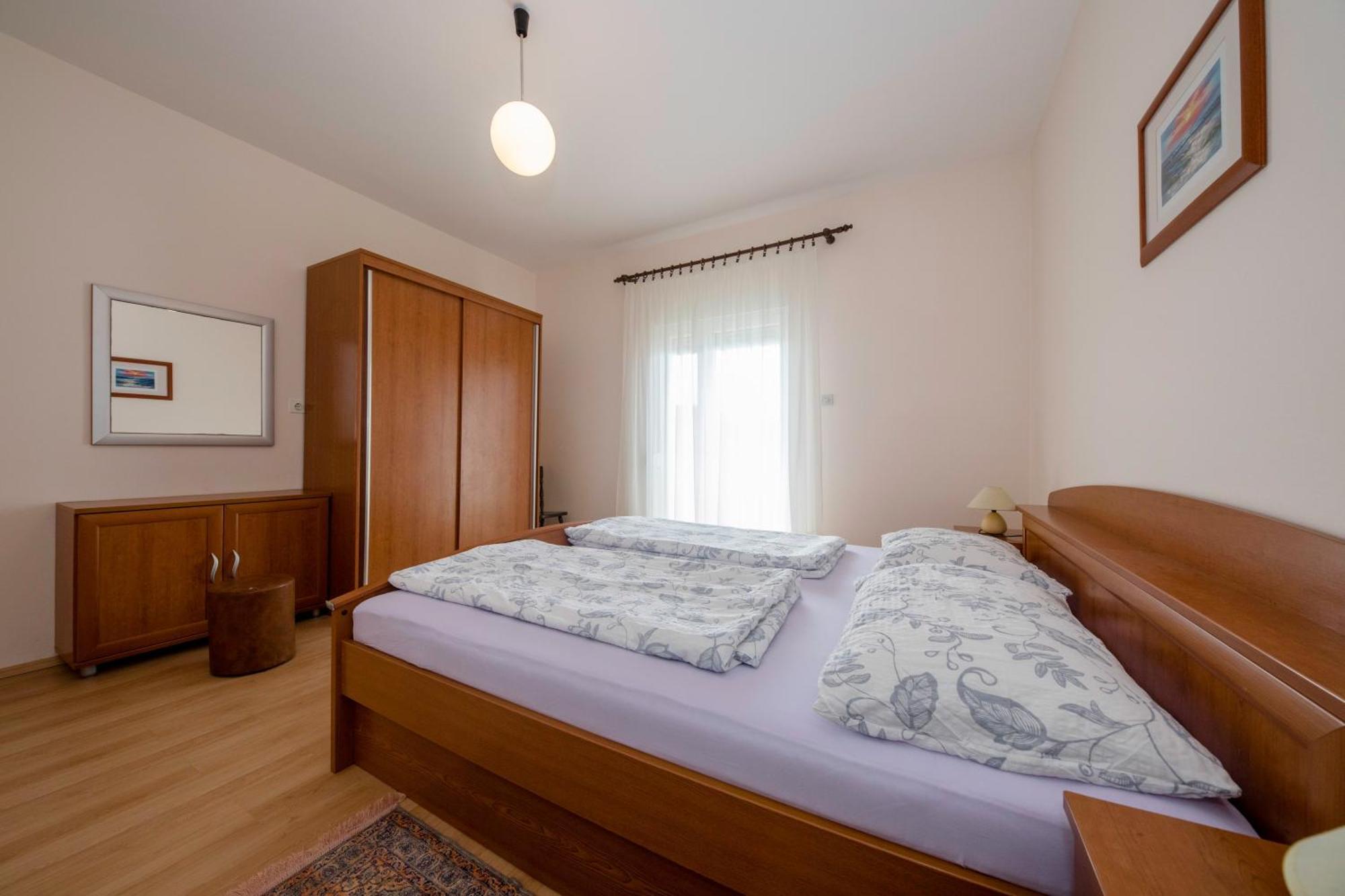 Apartments By The Sea Supetarska Draga - Donja, Rab - 11769 Δωμάτιο φωτογραφία