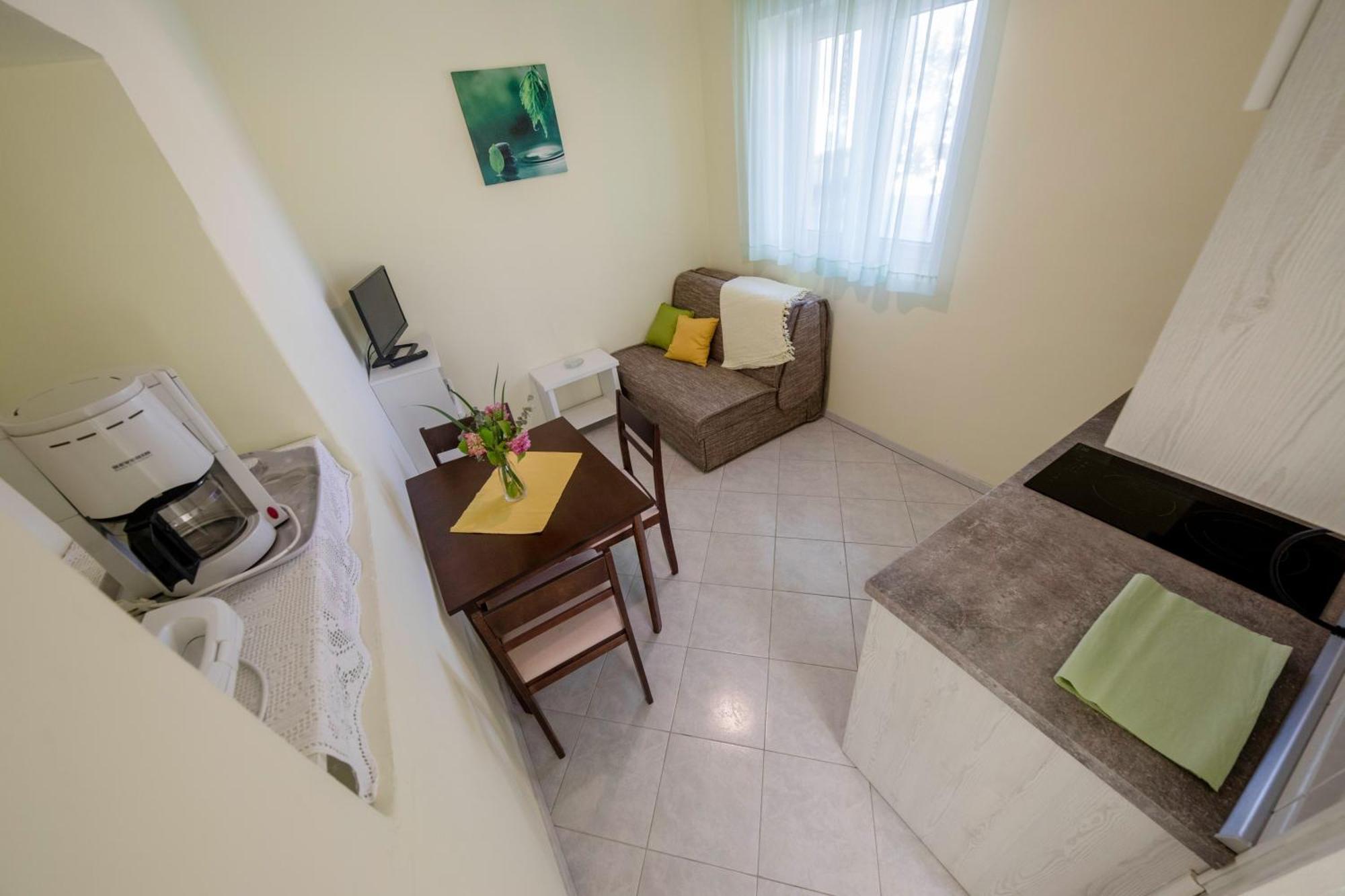 Apartments By The Sea Supetarska Draga - Donja, Rab - 11769 Δωμάτιο φωτογραφία